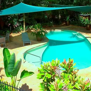 Holiday home Aquatica - Luxe Holiday Home, Palm Cove